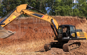 Excavadora de cadenas de servicio pesado SY245H de 25 toneladas con sistema de potencia de 142 kW para proyectos de construcción - Product Image 2