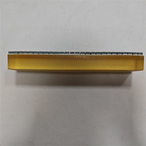 Piedra de Afilar Industrial de Poliuretano NORITAKE, 300x30x5mm, Dureza Media, Forma Rectangular - Product Image 3