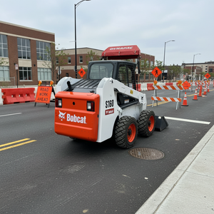 Minicargadora <span class=keywords><strong>Bobcat</strong></span> S160 de Segunda Mano, Usada en China, <span class=keywords><strong>para</strong></span> Proyectos Municipales, en Venta - Product Image 1