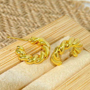 Joyería Foxi, diseño personalizado, pendientes perforados para todos los días, pendientes de oro gruesos retorcidos antiallegicos para mujer - Product Image 4