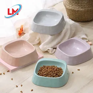 Wholesale Hot Pet Cat Food Water Feeding Portable Travel Bowl Pet Floating Bowl Water Drinker Not Wetting Mouth