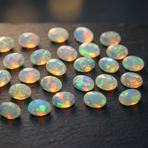 Opale naturelle éthiopienne facettée ovale de la marque Direct Factory Hasnain Gems, avec jeu de couleurs et multicolores, certifiée par une tierce partie - Product Image 3