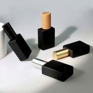 Cosmetic Packaging Recycle Square Mini Empty Red Frost <b>Spray</b> <b>Bottle</b> 3ml 5ml 10ml 15ml 20ml Glass <b>Perfume</b> <b>Bottle</b> With Metal Cap - Product Image 1
