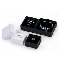 Boîte à bijoux en carton noir personnalisée de luxe, emballage de style luxueux pour bracelets, colliers, boucles d'oreilles, bagues