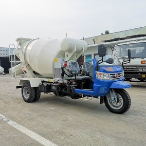 Camión Mezclador de Cemento de Cinco Ruedas con Cinco Compartimentos, Camión Mezclador de Concreto Pequeño para Carreteras Interiores de 2.5m3 3m3 - Product Image 5