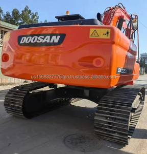 Excavatrice Doosan Dx225LC d'occasion 2016, godet de 1,5 m, poids opérationnel de 22,5 tonnes - Product Image 3
