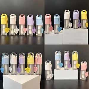 ISMAN Flacon vide de 4 ml pour gloss à <span class=keywords><strong>lèvres</strong></span>, givré, violet, blanc, rose, avec grand pinceau, accessoire en forme de cœur et chaîne, tubes de conteneur pour gloss - Product Image 1