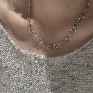 Cadena de Clavícula con Cuentas de Diseño Exclusivo en Plata de Ley S925 con Concha Blanca, Accesorios de Moda de Primavera, Venta al por Mayor - Product Image 2