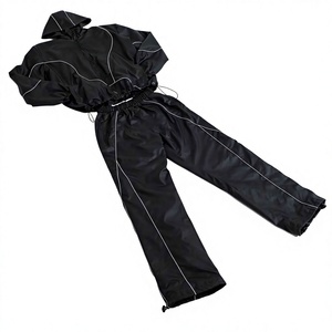 Ensemble de survêtement coupe-vent léger pour homme, personnalisé, vente en gros, hiver, réfléchissant, en polyester, avec vestes zippées et pantalons de survêtement - Product Image 1