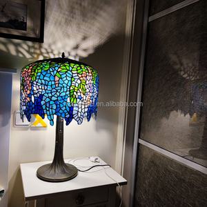 Lámpara de Mesa LED de 14'' con Diseño Europeo y Motivo de Glicinia China, Estilo Tiffany, Vidrio Artístico Hecho a Mano, Alimentación CA, Pantalla Azul para Cafetería - Product Image 5