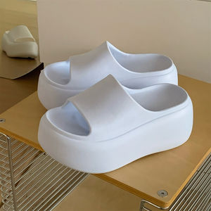 รองเท้าแตะ XIXITIAO 2026 รุ่นใหม่สำหรับผู้หญิง ส้นตึก 8 ซม. รองรับอุ้งเท้า กันลื่น เหมาะสำหรับใส่กลางแจ้ง แฟชั่น ทันสมัย นุ่ม สวมใส่สบาย - Product Image 5