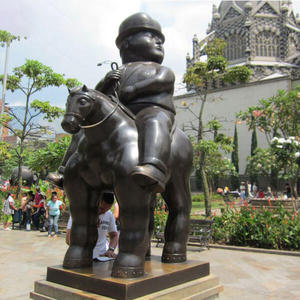 Recién llegado, estatua de bronce de tamaño real, escultura reclinable de <span class=keywords><strong>mujer</strong></span> gorda de Fernando Botero - Product Image 2
