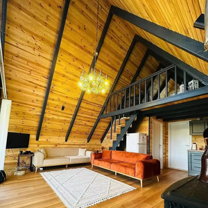 Villa mobile en <span class=keywords><strong>bois</strong></span> triangulaire moderne, écologique et de haute qualité ZhongBo pour hôtel et complexe hôtelier en pleine nature - Product Image 3