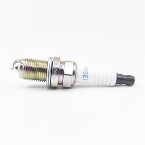 Bujías MN163236, Bujías Automotrices 4 Piezas MN163236 FR6EI 2687 <span class=keywords><strong>para</strong></span> <span class=keywords><strong>Mitsubishi</strong></span> <span class=keywords><strong>Lancer</strong></span> VIII 1.8L, <span class=keywords><strong>para</strong></span> Outlander II 2.4 - Product Image 1