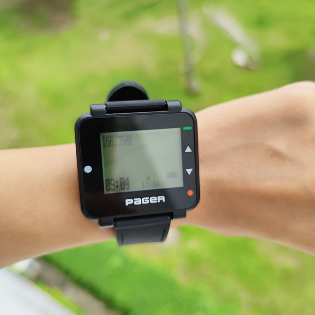 Wristwatch Pager with GP2015W Charger | Wide Frequency 137-930MHz | Multi-language Display | for Hotel Restaurant Bar Emergency