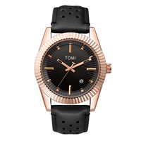 Jam Tangan Mewah TOMI Quartz Dial Bergelombang Modis Tali Kulit 40mm Dial Kaca Lebar Tali 22mm Gaya Bisnis Paduan Hangzhou