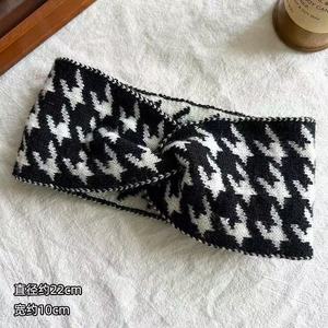 Retro Houndstooth Hnitted Yarn <strong>Headband</strong> With Wide EdgesSporty Autumn Winter <strong>Headband</strong> <strong>Black</strong> <strong>White</strong> <strong>Headband</strong> for Women - Product Image 5