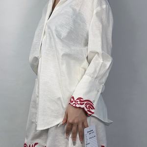 Ensemble deux pièces décontracté pour femme : chemise unie à manches longues et short ample – Nouvelle collection OEM - Product Image 2