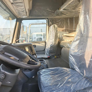 Tracteur routier Sinotruk HOWO 6X4 à 10 roues, toit surélevé, robuste, d'<span class=keywords><strong>occasion</strong></span>, à prix avantageux - Meilleures ventes - Product Image 6