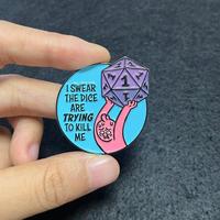 Badge en émail dur à l'effigie de personnage de jeu de société de dessin animé, broche en métal pour vêtements, sacs et revers, idéal comme cadeau client