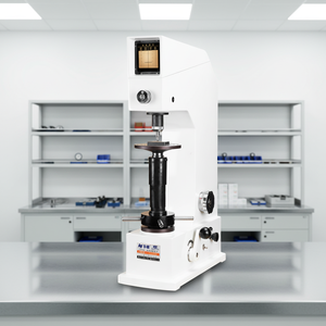 Durómetro Multifuncional de Alta Resistencia con Cuerpo de Hierro Fundido para Plantas de Tratamiento Térmico - Product Image 1