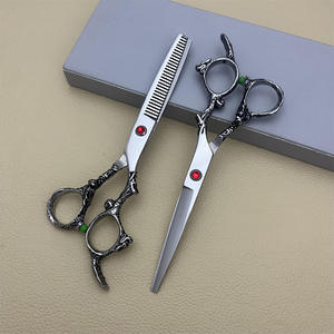 Tijeras de Peluquería Personalizables de 62 mm, Tijeras de Entresacar para Diestros, Uso Profesional, Tipo de Cuchilla Estándar - Product Image 2