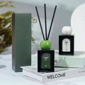 Difusor de Aromaterapia Aikun, Nuevo Diseño, 180 ml, Cuadrado, de Vidrio, sin Llama, Fragancia Fresca y Duradera, Ecológico, para Habitaciones - Product Image 1