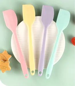 Espátula de silicone para cozinha, ferramentas para assar, raspador de creme de manteiga e bolo, resistente ao calor, reutilizável