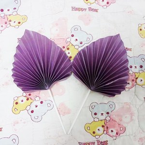 Éventail en or <span class=keywords><strong>comestible</strong></span> de style pêche avec des feuilles artificielles violettes pour les gâteaux d'occasion spéciale et la décoration de table de confiserie - Product Image 2