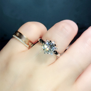 Anello con Zircone a Fiocco di Neve e Fascia Intrecciata, Anello Floreale da Matrimonio - Product Image 2