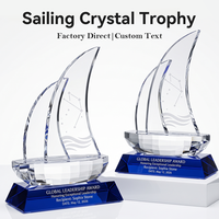 Nouveau design Trophée voilier en cristal K9 avec grande surface de gravure et base en cristal bleu, récompense pour les réalisations professionnelles