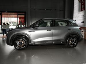 2025 BYD Yuan up Nuevo vehículo eléctrico inteligente 301KM/401KM Range New Energy Cars de China para la venta - Product Image 6