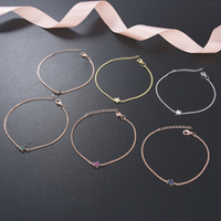 Bracelet à breloques étoile en argent 925 plaqué or 18 carats Longueur réglable Chaîne délicate Hypoallergénique Bijoux minimalistes Cadeau pour femme