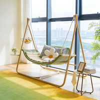 Fauteuil suspendu de luxe moderne pour cour, chaise longue d'extérieur, mobilier de jardin, design à support triangulaire, pour balcon extérieur