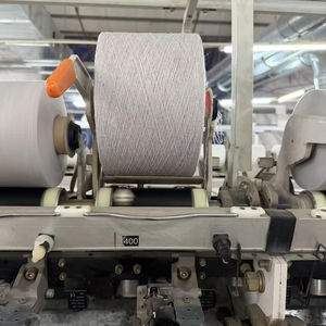 Hilo de Algodón Reciclado Barato, Material Regenerado Suave, Mezcla de Algodón Open End para Tejido y Guantes Industriales - Product Image 1