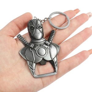 Gantungan Kunci Logo Karakter Komik Liga Keadilan Eropa dan Amerika Serikat, Logam Paduan Kerajinan Kartun - Product Image 3