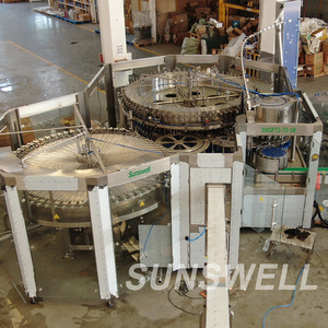 Equipo de Llenado y Tapado 3 <span class=keywords><strong>en</strong></span> 1 con Presión Equilibrada - Equipo de Llenado de Bebidas Carbonatadas para Botellas de Plástico - Product Image 5