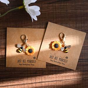 Versatile Fashion Keychain,New Style Versatile Fashion Alloy Drip Oil Sunflower <b>Bee</b> Hive Keychain | Teacher's Day <b>Gift</b> - Product Image 2