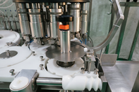 Machine de remplissage automatique à grande vitesse à 16 têtes pour flacons et bouteilles en verre