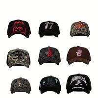 Gorra de Béisbol de Cinco Paneles Personalizada de Primera Calidad con Bordado de Tela y Diseño Dibujado a Mano en Tela de Velour Transpirable e Impermeable