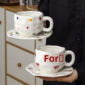 Juego de Taza y Platillo de Cerámica Pintados a Mano Estilo Instagram para Comercio Exterior, Diseño Fresco y Lindo para Mujeres - Product Image 3