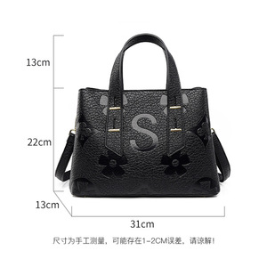 Sacs à bandoulière pour femmes en cuir microfibre avec fermeture éclair, en polyester texturé, élégants, simples, grande capacité, pour femmes d'âge moyen - Product Image 2