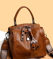 Sac Boston rétro pour femme, sac à bandoulière en cuir souple, nouveau modèle tendance, polyvalent et à grande capacité