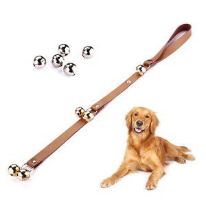 Timbres de cuero PU para perros, campanas ajustables de calidad Premium para ir al exterior, campanas de entrenamiento para Cachorros para perilla de puerta - Product Image 2
