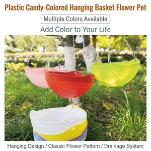 Pot de fleurs suspendu en plastique coloré P480 avec chaîne métallique et trou de drainage pour plantes rampantes - Product Image 3