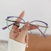 Lunettes de soleil anti-radiation pour femmes, design œil de chat, 2-en-1, verres photochromiques, métal doré, protection contre la lumière bleue et les reflets