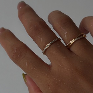 Nouvelle bague Dazan 2026 pour femme, design croix en zircon, minimaliste, en acier inoxydable plaqué or 18 carats, inaltérable et <span class=keywords><strong>super</strong></span> brillante, collection été - Product Image 2