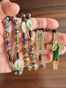 <span class=keywords><strong>Rosario</strong></span> <span class=keywords><strong>de</strong></span> San Judas y <span class=keywords><strong>la</strong></span> <span class=keywords><strong>Virgen</strong></span> María con Cuentas <span class=keywords><strong>de</strong></span> Cristal, Collar Católico Hecho a Mano con Cruz Religiosa, Collar <span class=keywords><strong>de</strong></span> <span class=keywords><strong>Rosario</strong></span> con Cuentas <span class=keywords><strong>de</strong></span> Cristal - Product Image 6