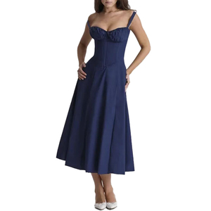 ชุดเดรสลายดอกไม้ชายหาดสำหรับวันหยุดพักผ่อน ทรงเอไลน์ ความยาวปานกลาง ผ้าทอ ไหล่เฉียง คอวี สายไขว้ ผ่าสูง เอวสูง เหมาะสำหรับงานปาร์ตี้ ให้ลุคสง่างามสำหรับผู้หญิง - Product Image 3