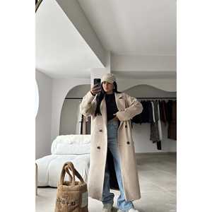 Manteau en fourrure beige pour femme, automne, avec fermeture à bouton unique, parka teinte avec détail de poche réversible respirante - Product Image 1